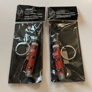 Philadelphia Flyers Key Chain with light x2